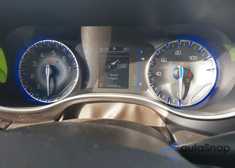 2017 Chrysler Pacifica Touring from USA, damaged, VIN 2C4RC1DG8HR676712